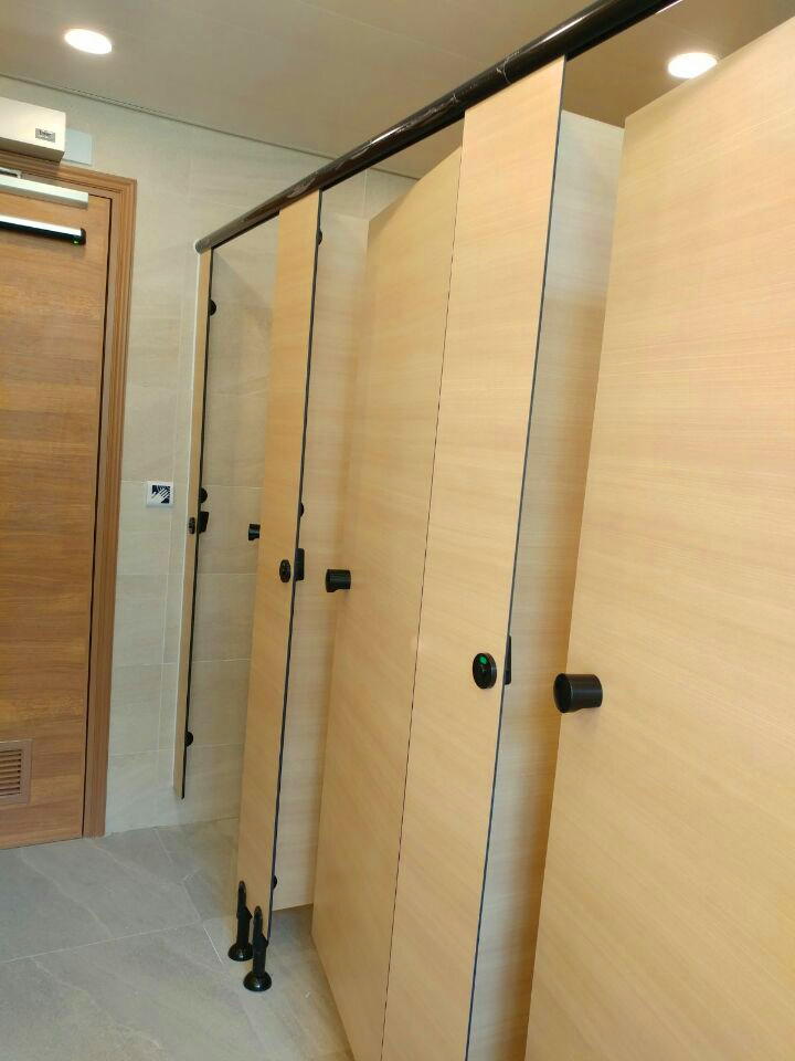 香港邮轮码头.jpg
